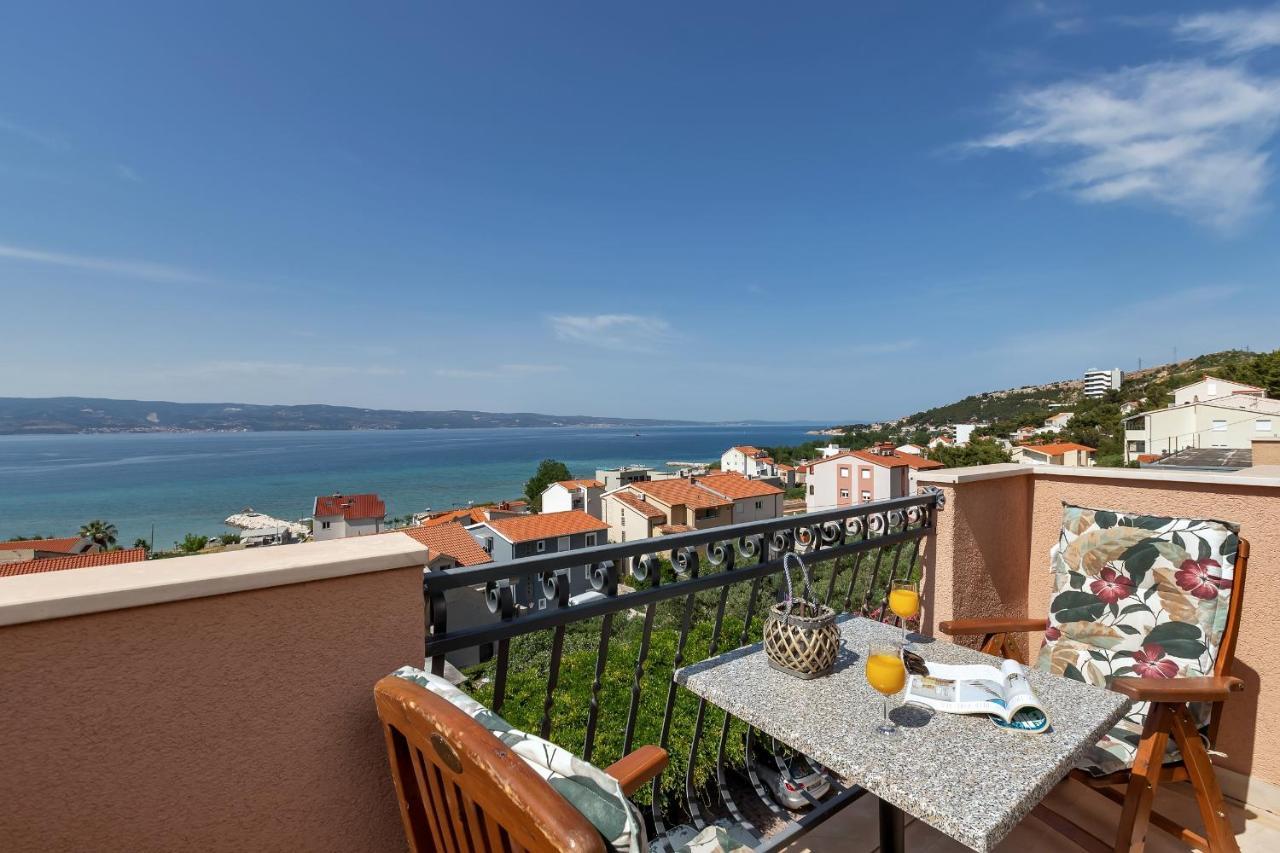 Apartments And Rooms With Parking Space Duce, Omis - 10303 Exterior photo